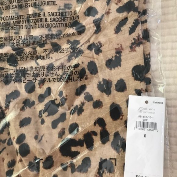 BANANA REPUBLIC Animal Print Slub Cotton-Modal Scoop-Neck T-Shirt - Picture 4 of 10